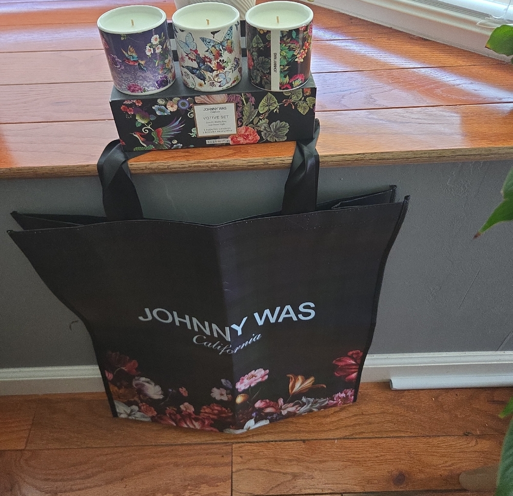 Johnny Was Black Floral Tote with Coordinating Floral Candle Set
